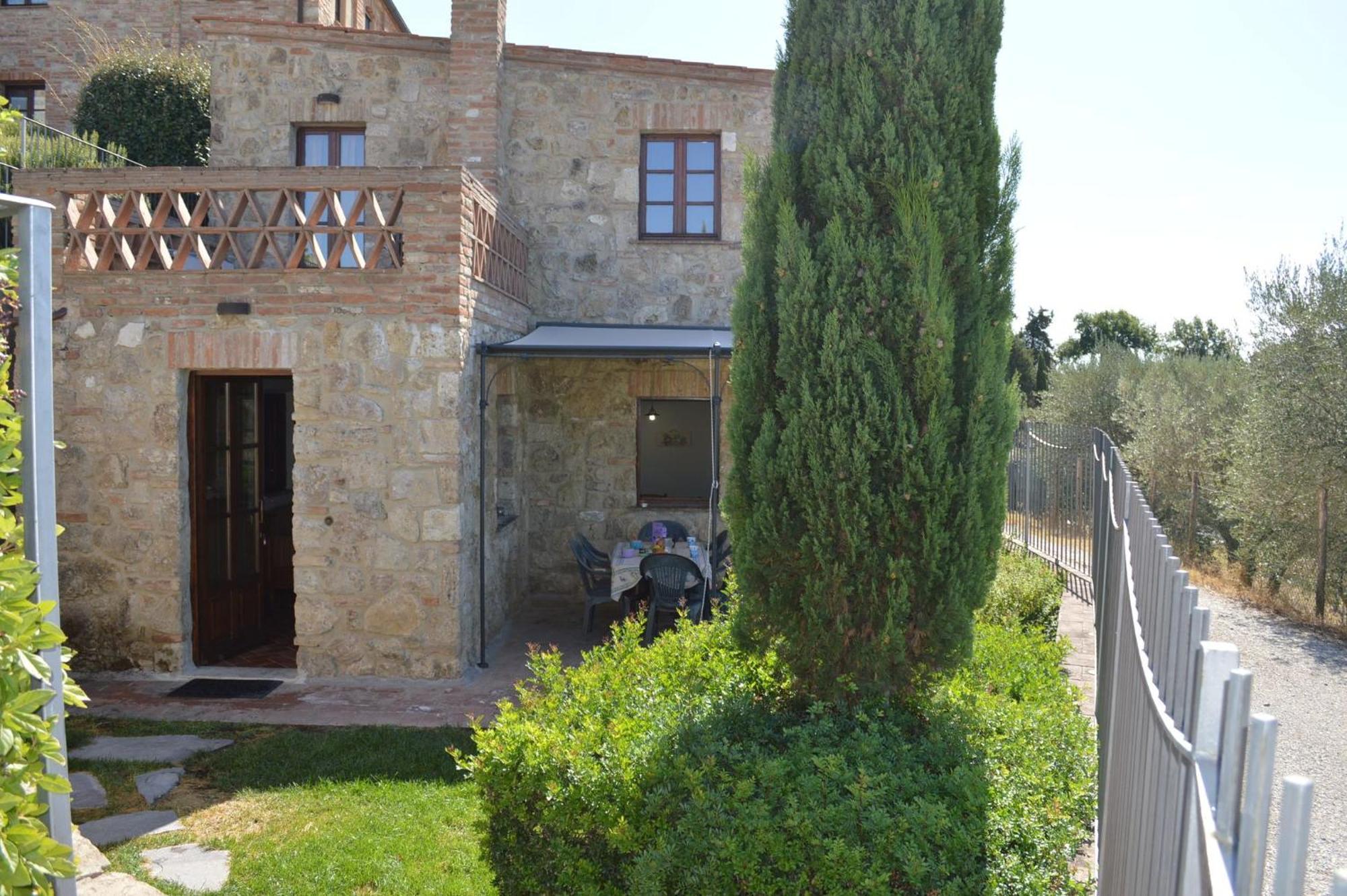 House With Private Garden In The Crete Senesi Villa Asciano Exterior photo